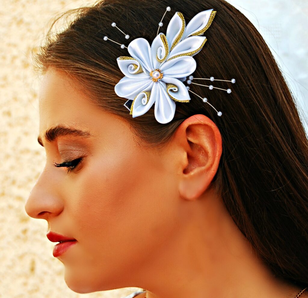 a bride wearing flower hairpiece