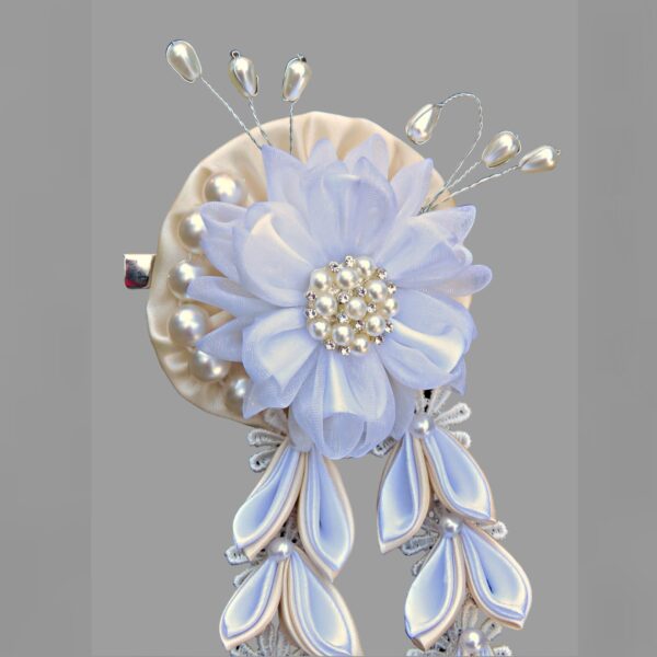 white Kanzashi flower hair clip with falls