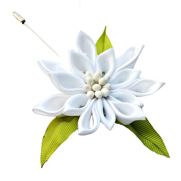 Edelweiss men's lapel boutonniere