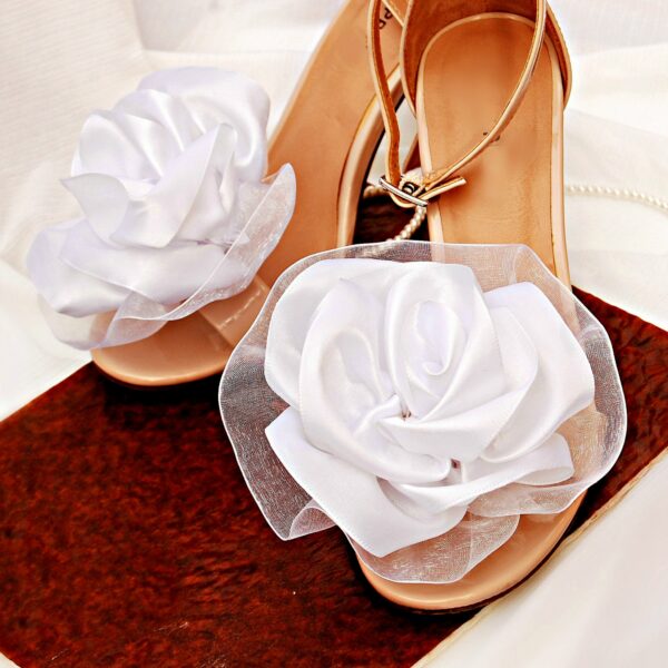 Large white flower shoe clips