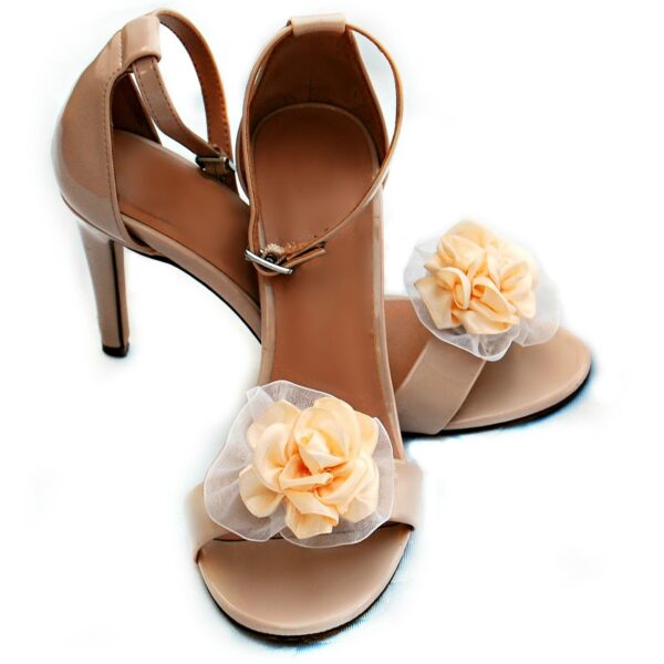 ivory fabric flower shoe clips