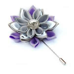 Lilac gray flower lapel pin,  Men’s lapel pin flower, Men’s wedding boutonnieres