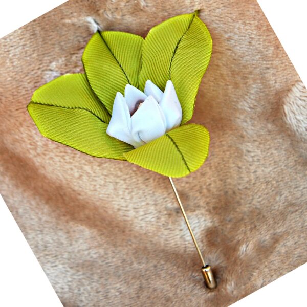 men's flower boutonniere