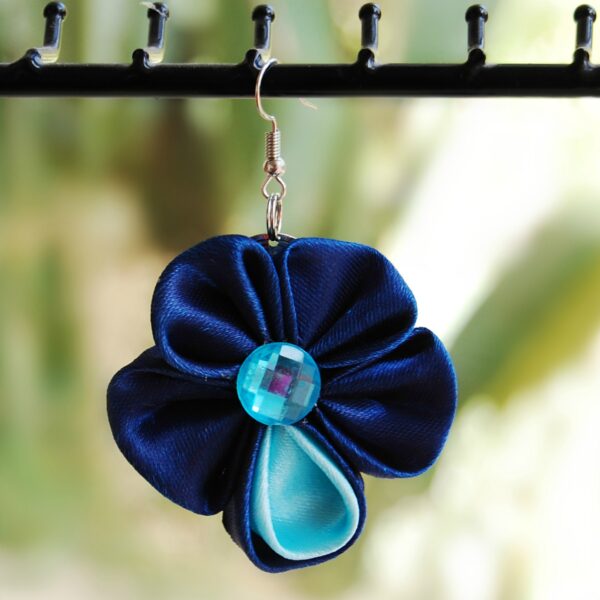 navy blue flower earrings