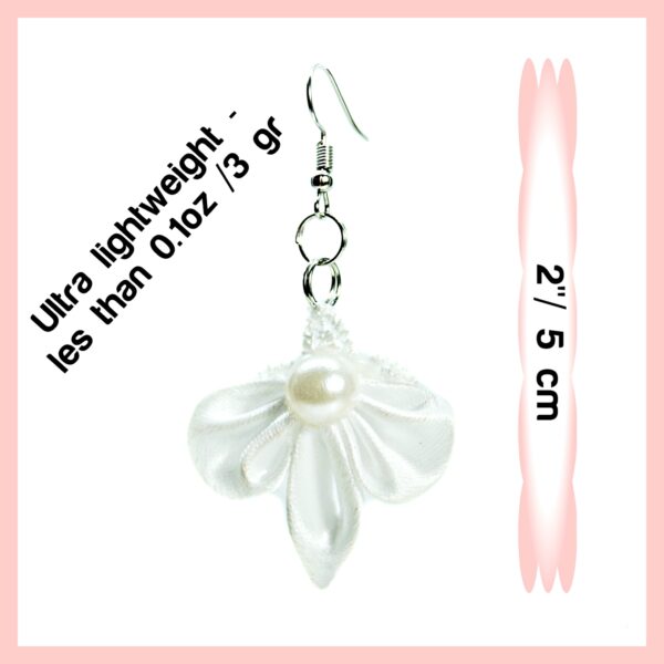 white flower earrings dimensions