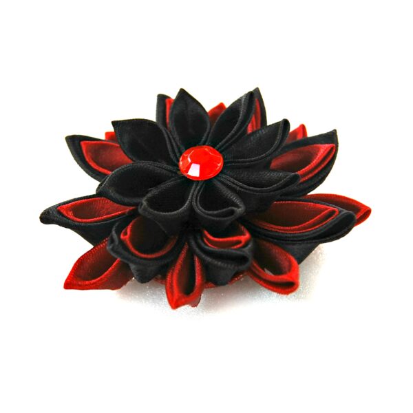 black red flower lapel pin