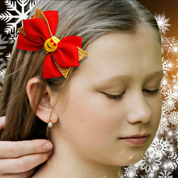 girl with a hair clip for Christmas