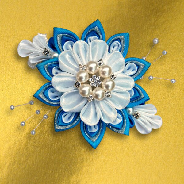 blue white floral hair clip