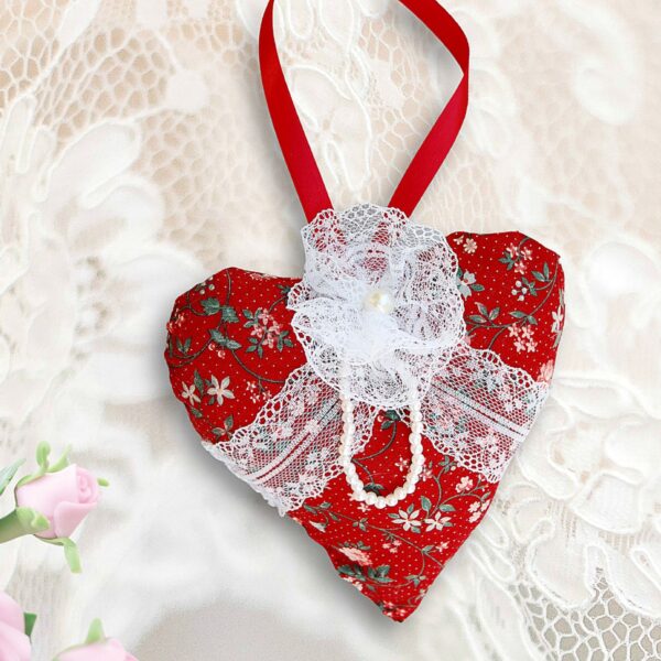 vintage style heart decor