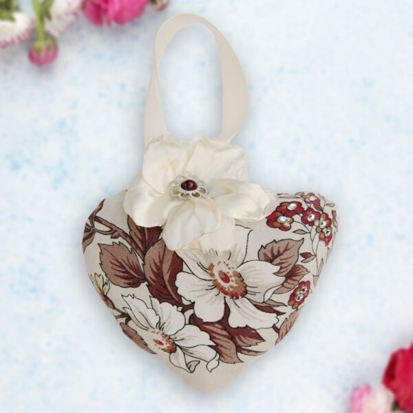 floral heart gift