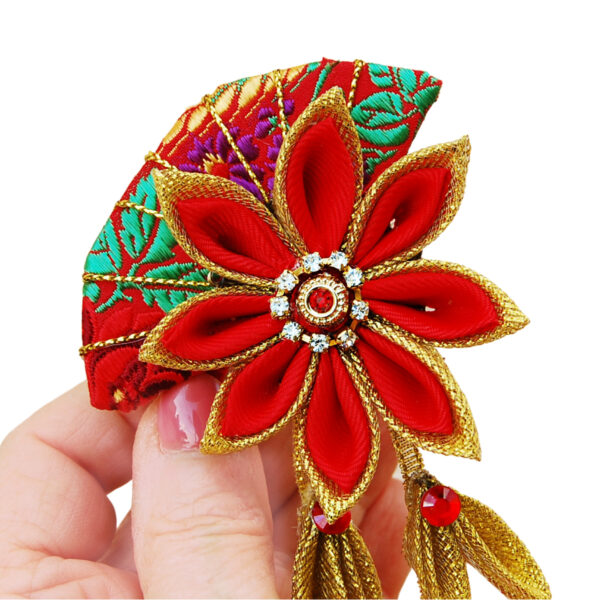 fan shaped hair clip