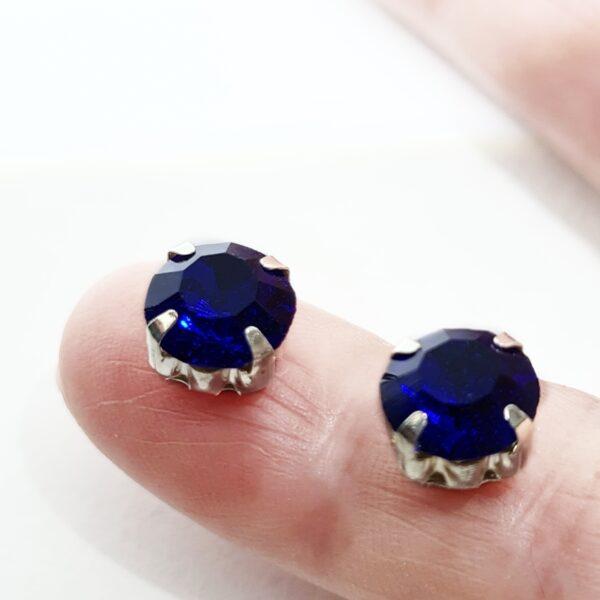 Royal blue small magnetic earrings